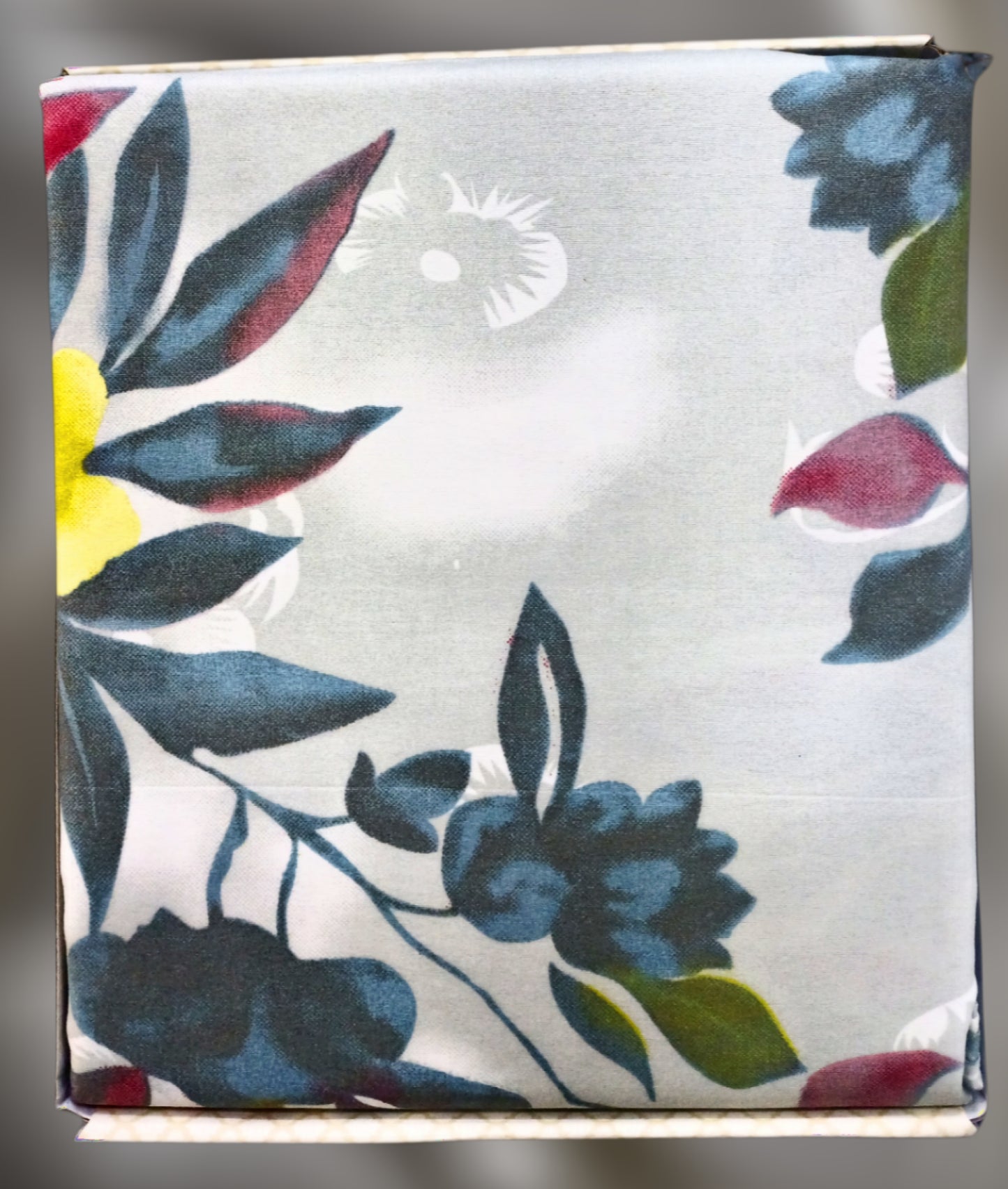 Uphar Leaf printed bedsheet